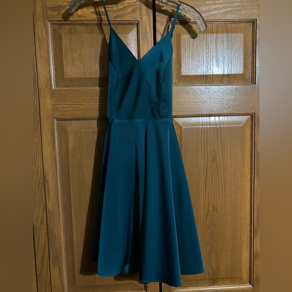 Size XS Emerald Green Lulus Formal Dress
